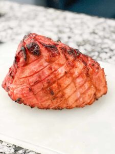 The Best Wine Pairings With Ham (Expert Guide) - Wine Travelista