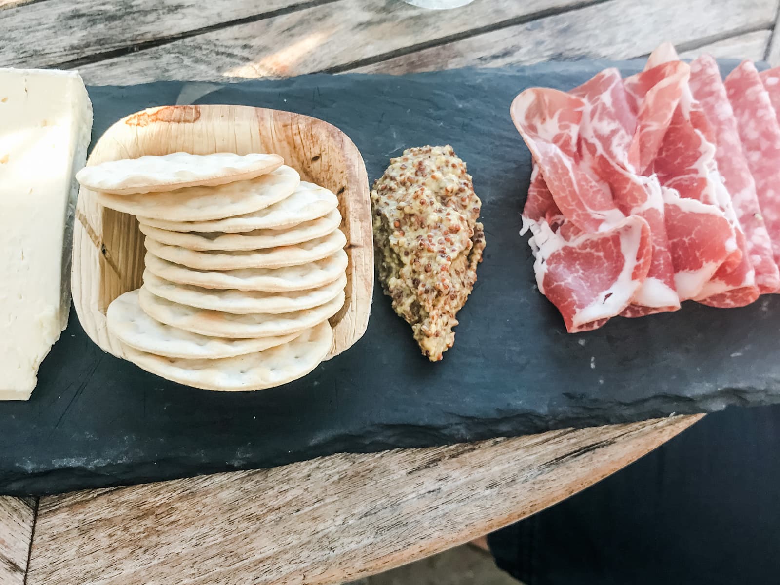 The Best Wine Pairings With Ham (Expert Guide) Wine Travelista