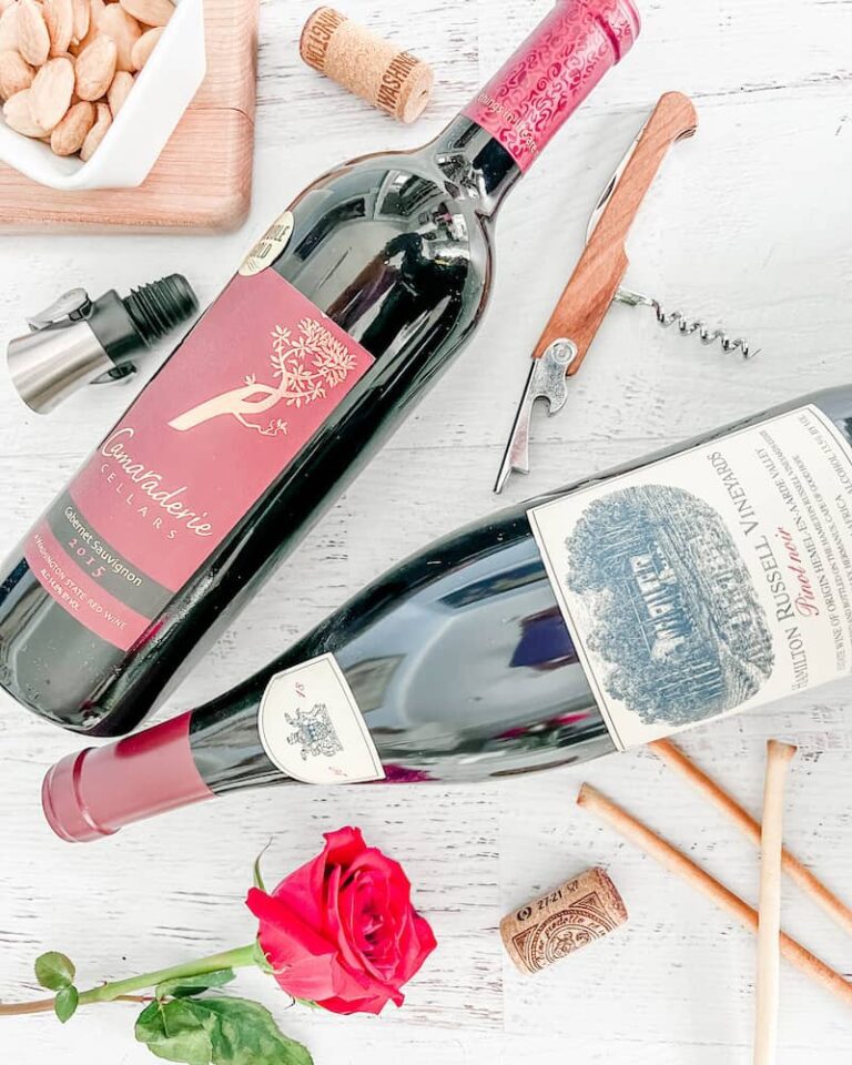 Pinot Noir vs Cabernet Sauvignon feature