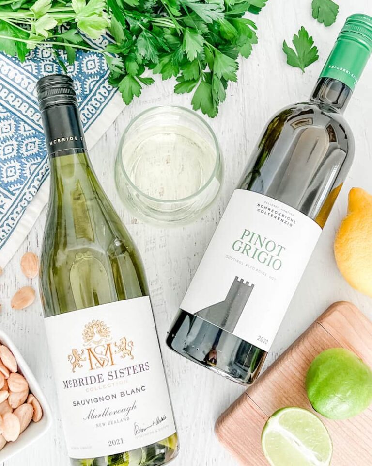 Sauvignon Blanc vs Pinot Grigio feature