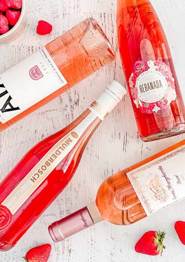 10 Different Types of Rosé Wine (Complete Guide)