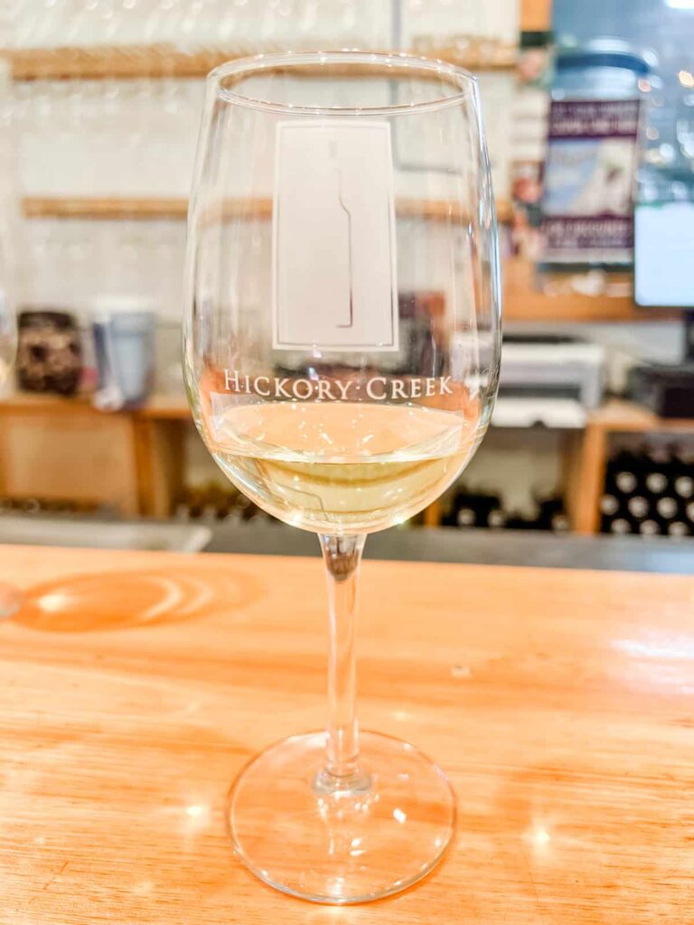 Hickory Creek white wine